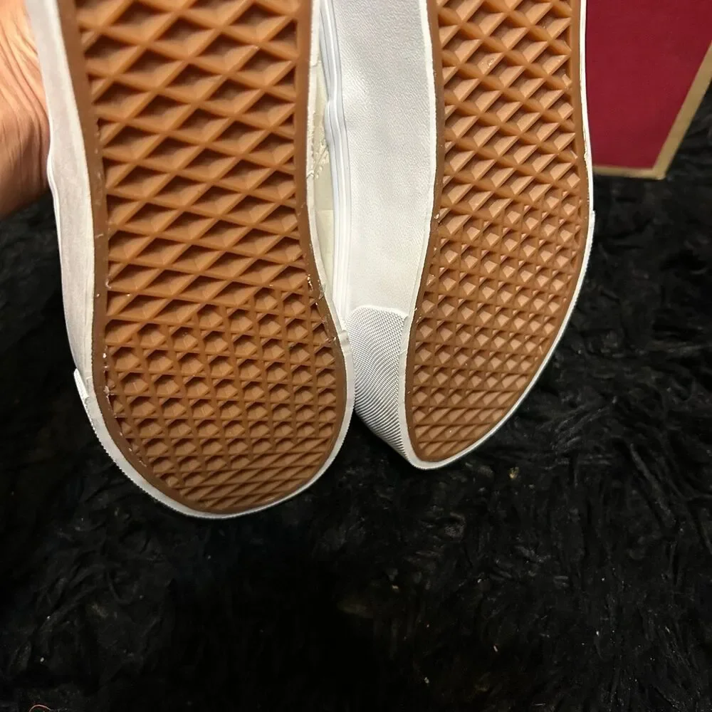 VANS checkerboard cream satin platform slip on shoes sneakers women's 7 new